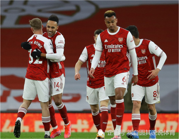  阿森纳青年军发威，萨卡传射助枪手完胜利兹联  